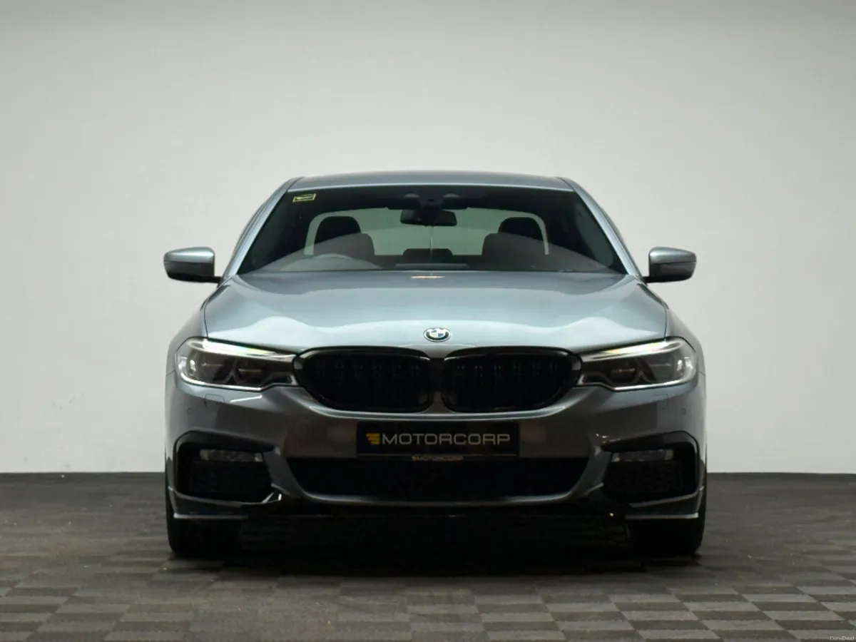 BMW 5-Series 530E M SPORT - Image 2