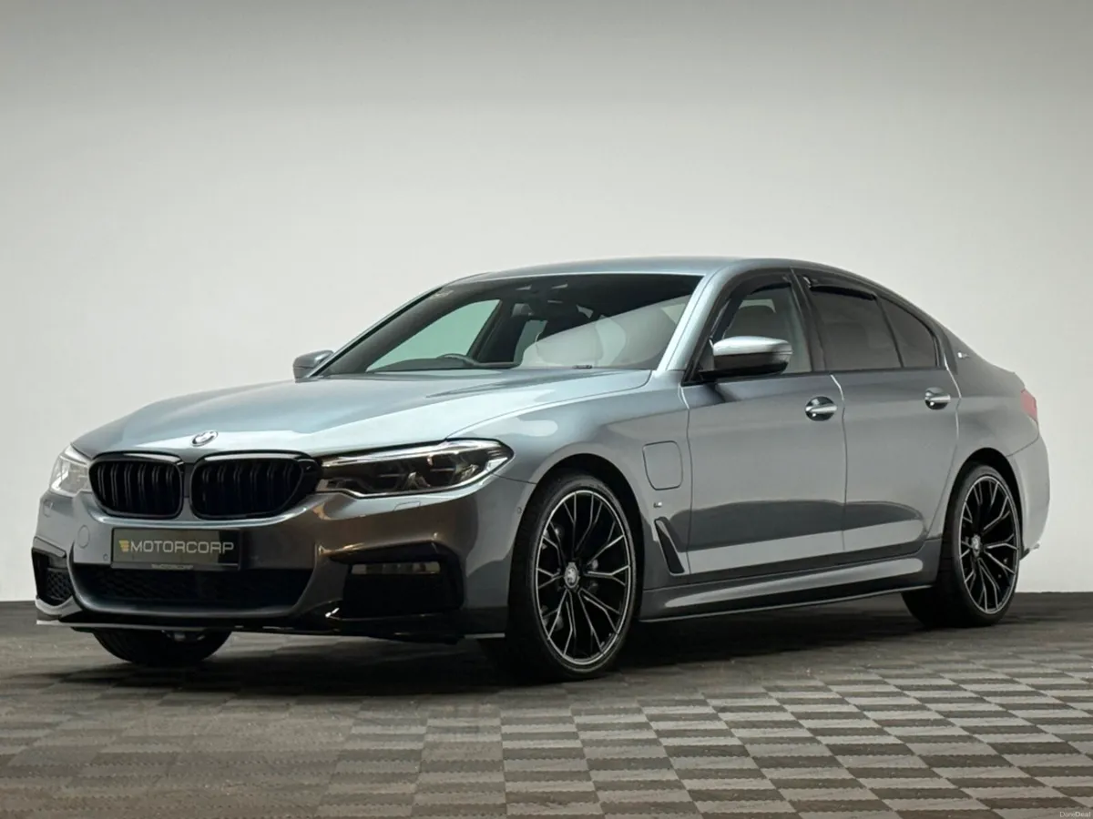 BMW 5-Series 530E M SPORT - Image 3