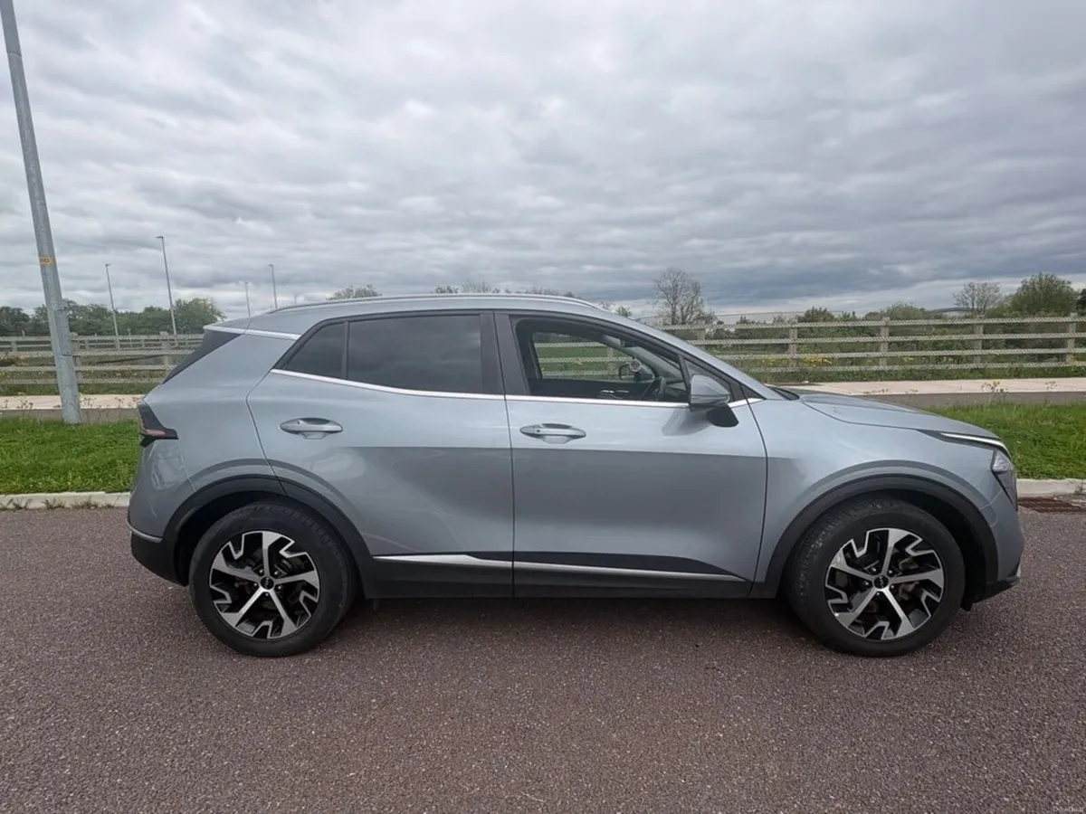 Kia Sportage AUTOMATIC K3 HEV MY23 5DR Auto, **war - Image 2