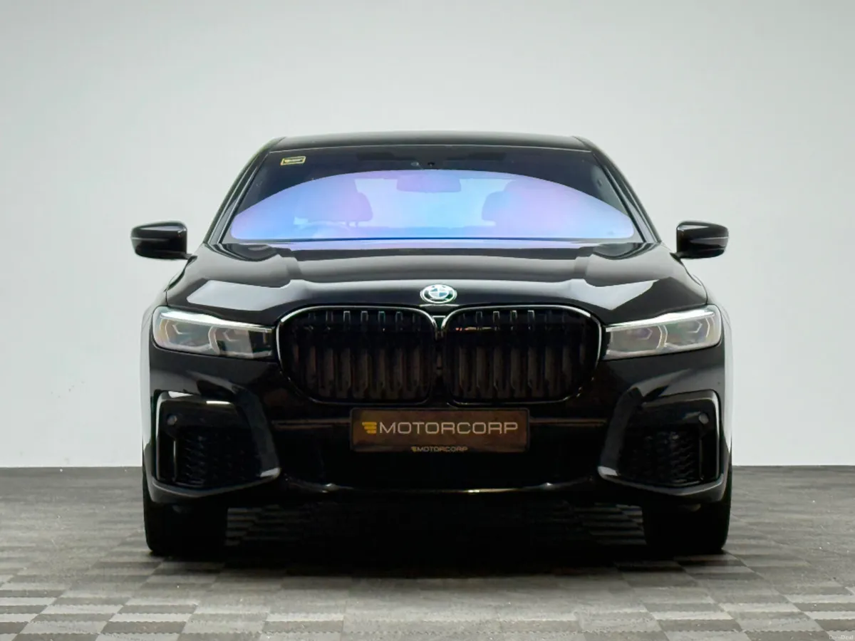 BMW 7-Series 745E M SPORT 3.0 - Image 2