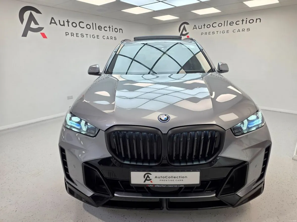 BMW X5 **50E M-SPORT PRO**PAN ROOF**M-PERFORMANCE - Image 2