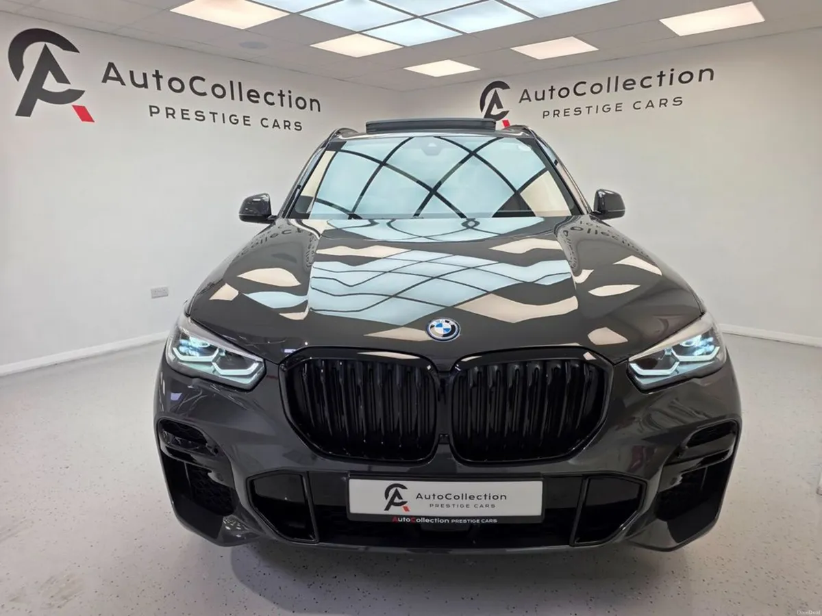 BMW X5 **M SPORT PRO** HUGE SPEC**TECH PACK**PAN R - Image 2