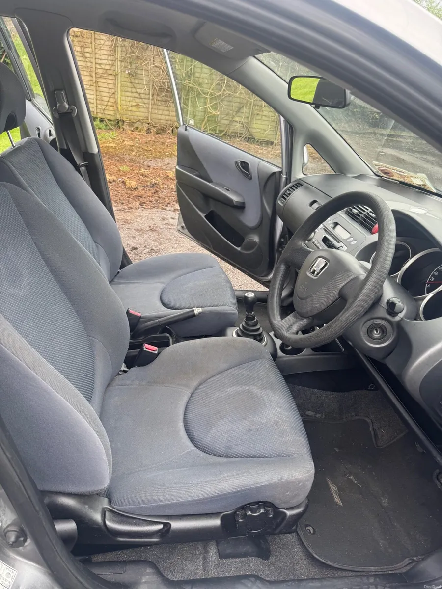 Honda Jazz 2009 - Image 2