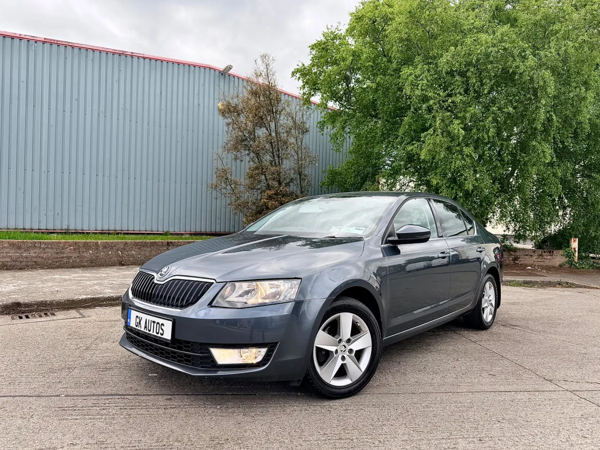 🔴 Top Spec Skoda Octavia 2015 Ambition - Image 2
