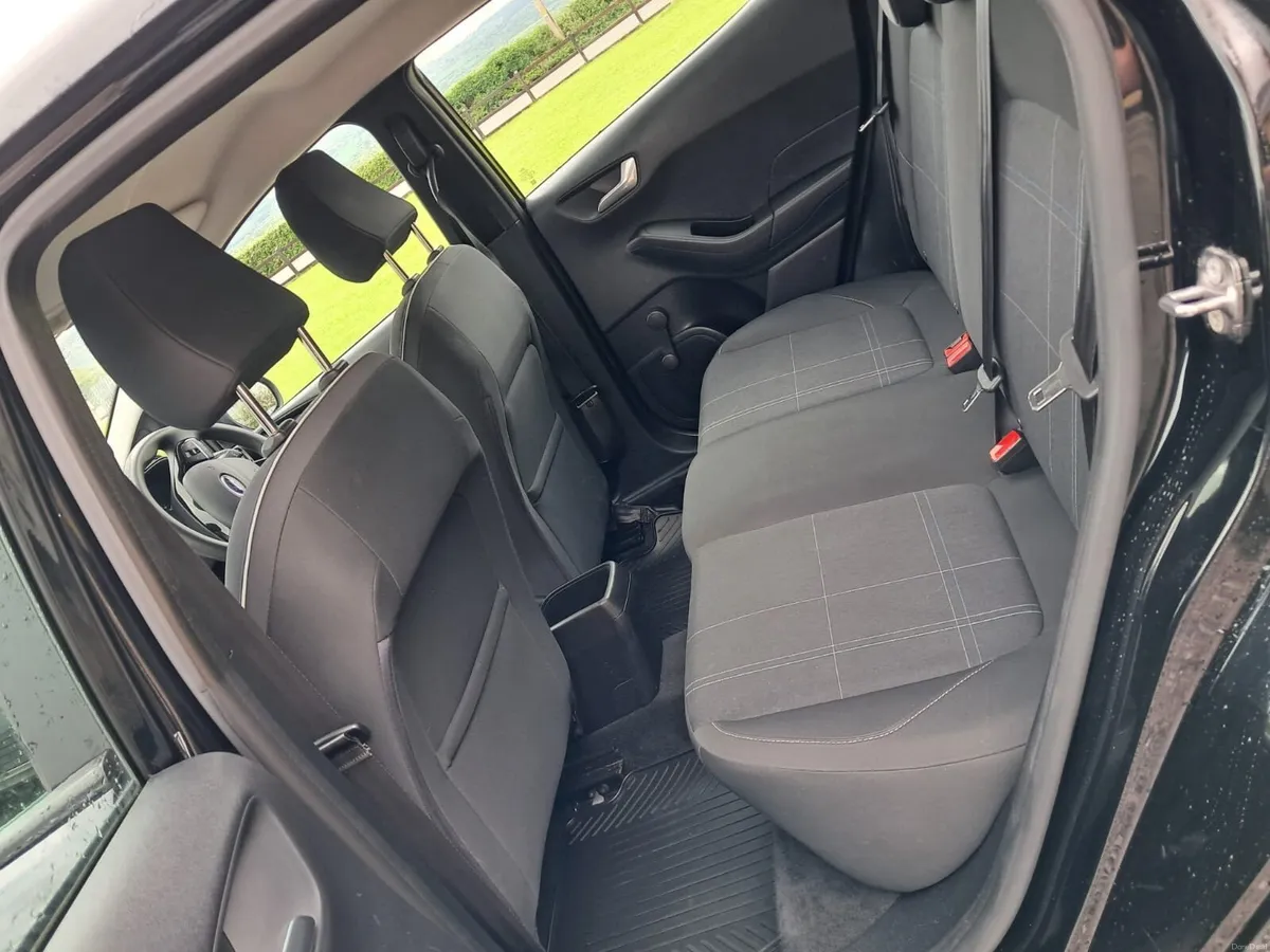 Ford Fiesta - Image 3