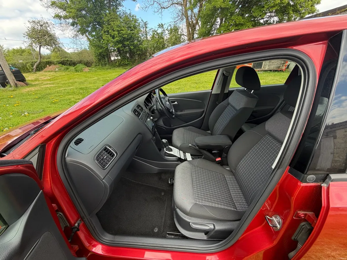 Car - Image 4