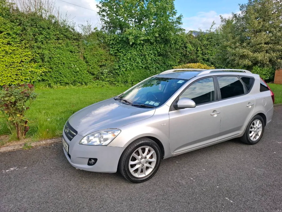 2010 KIA CEED DIESEL ESTATE - Image 4