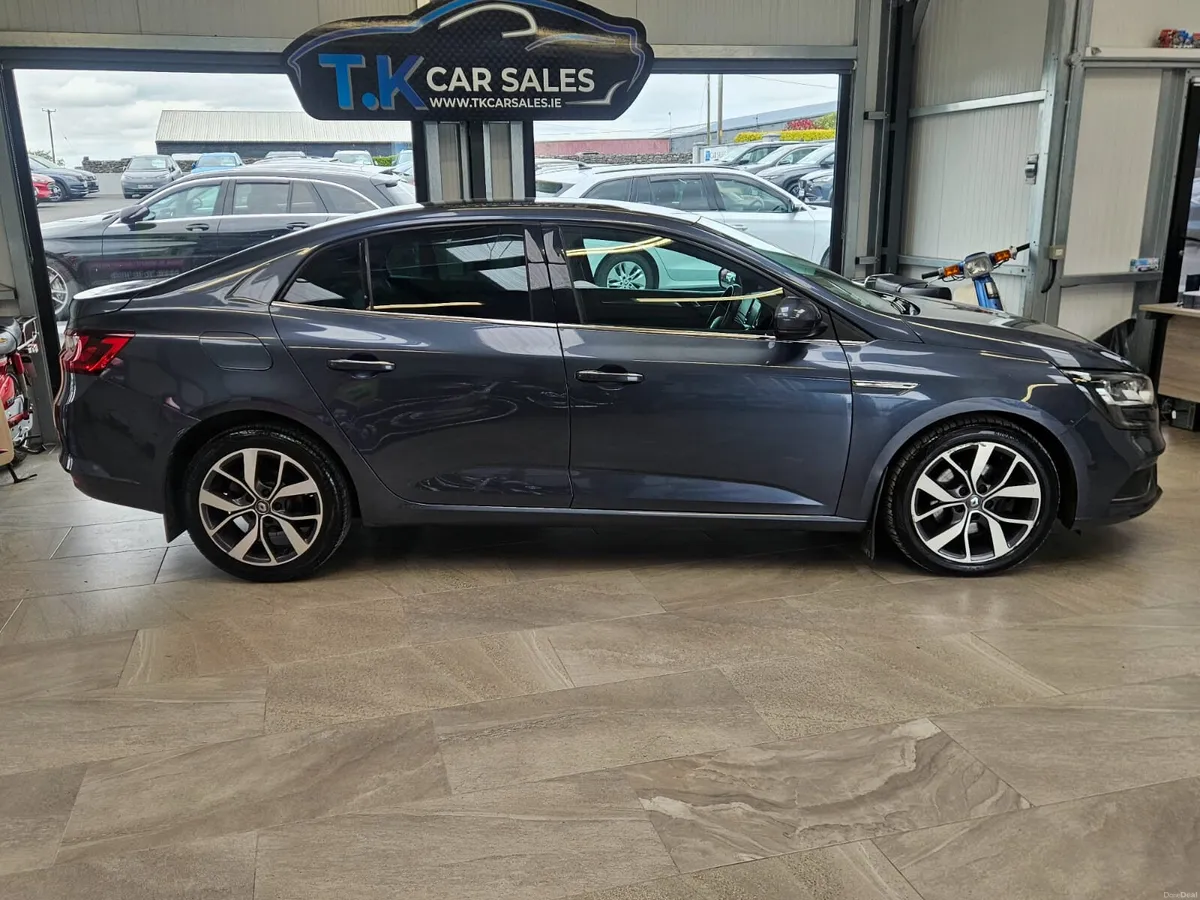 17 RENAULT MEGANE SIGNATURE 1.6 DIESEL - Image 2