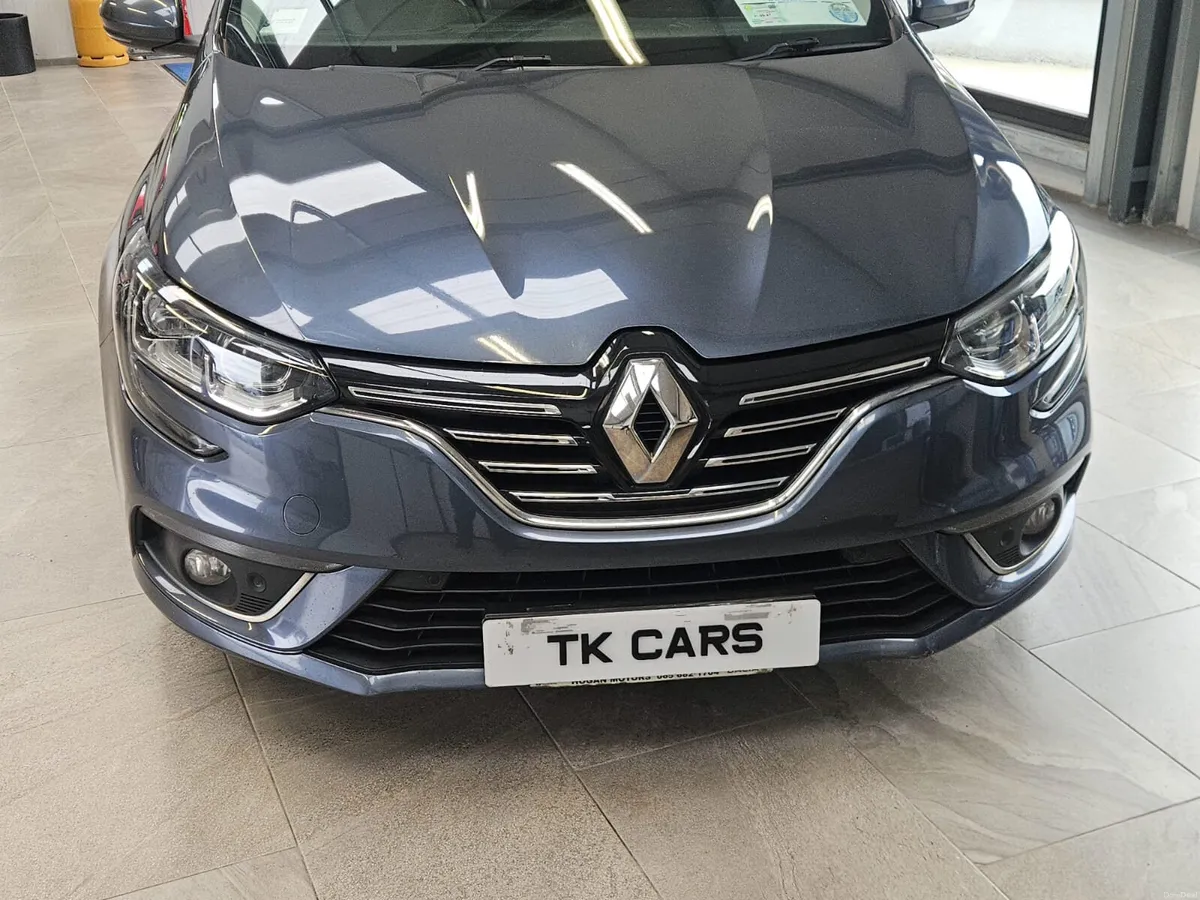 17 RENAULT MEGANE SIGNATURE 1.6 DIESEL - Image 4