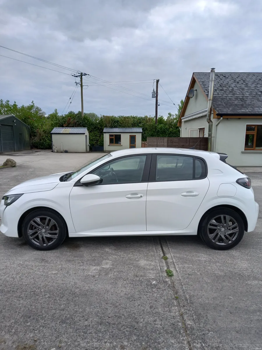 2022 Peugeot 208 1.5 Diesel - Image 4