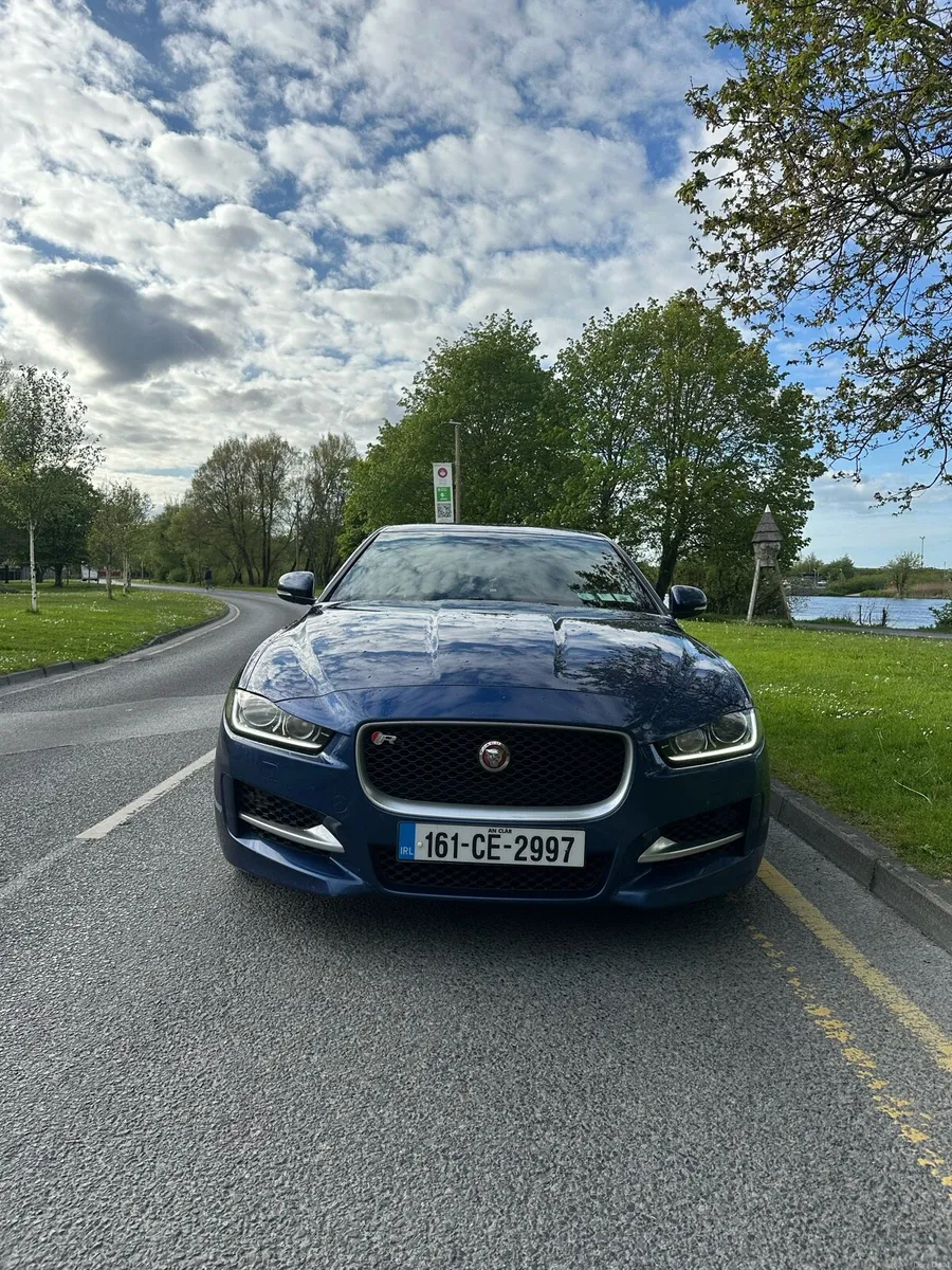 Jaguar R Sport - Image 6