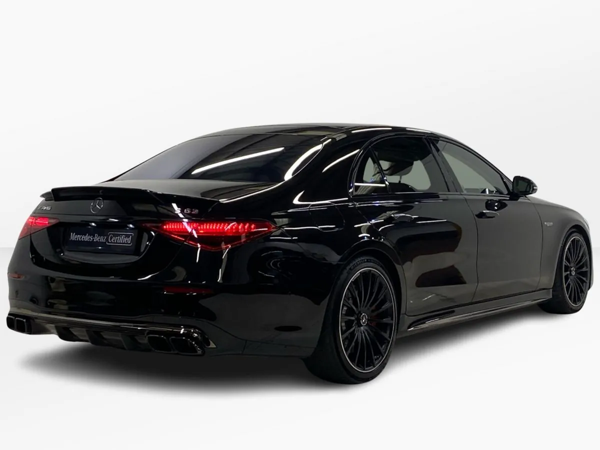 Mercedes-Benz S-Class AMG AMG S63 E PERFORMACE - Image 3