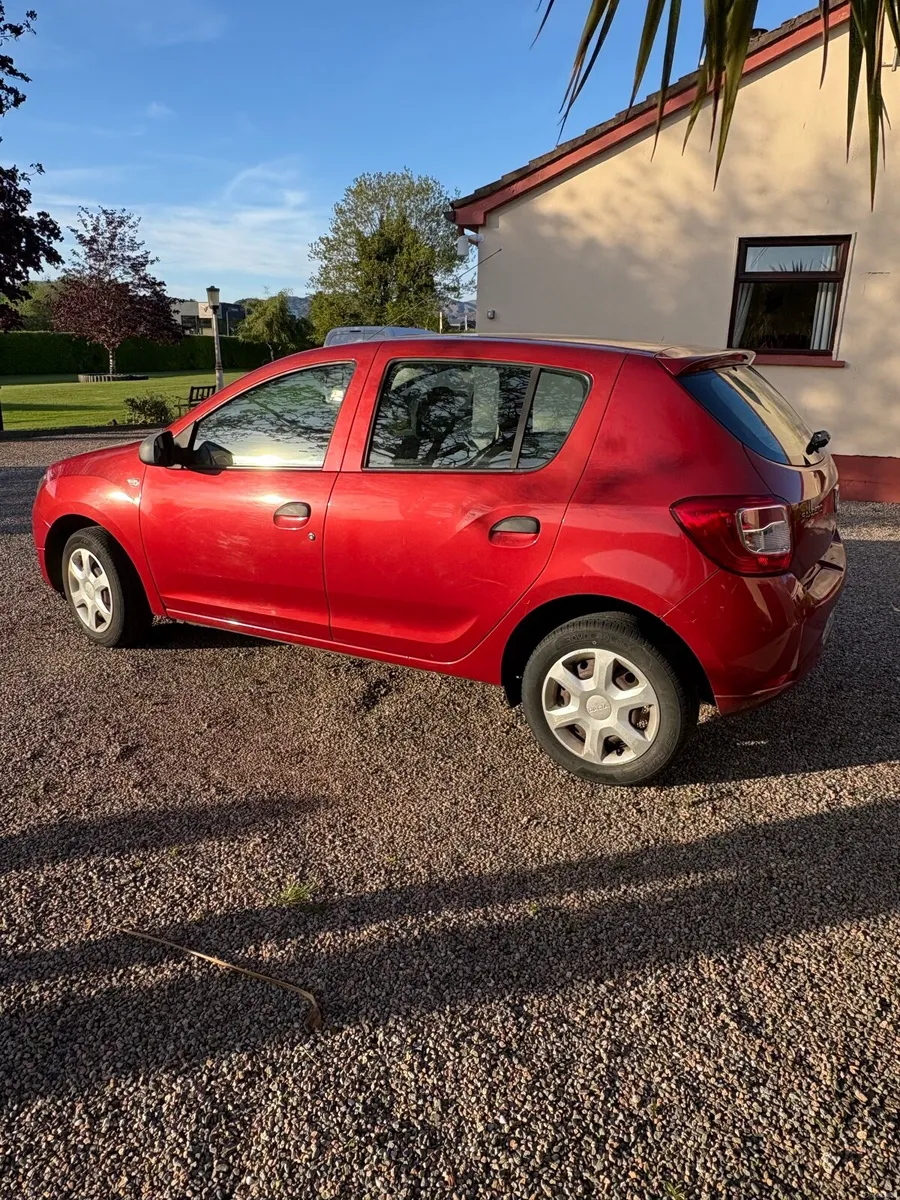 2014 Dacia Sandero 1.5 diesel - Image 3