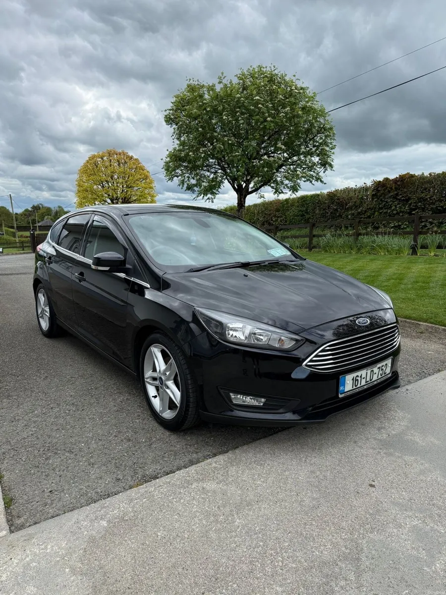 Ford Focus 161 Zetec - Image 1