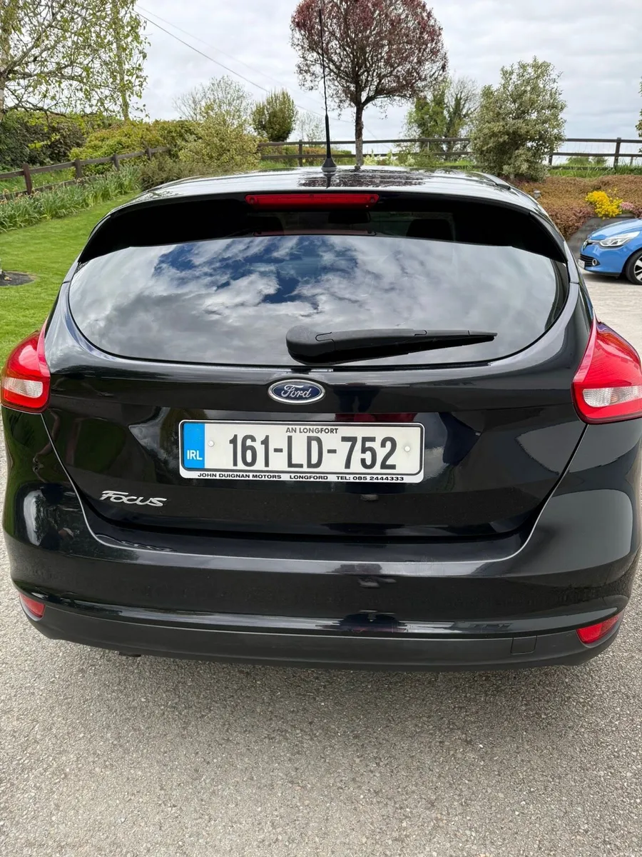Ford Focus 161 Zetec - Image 4