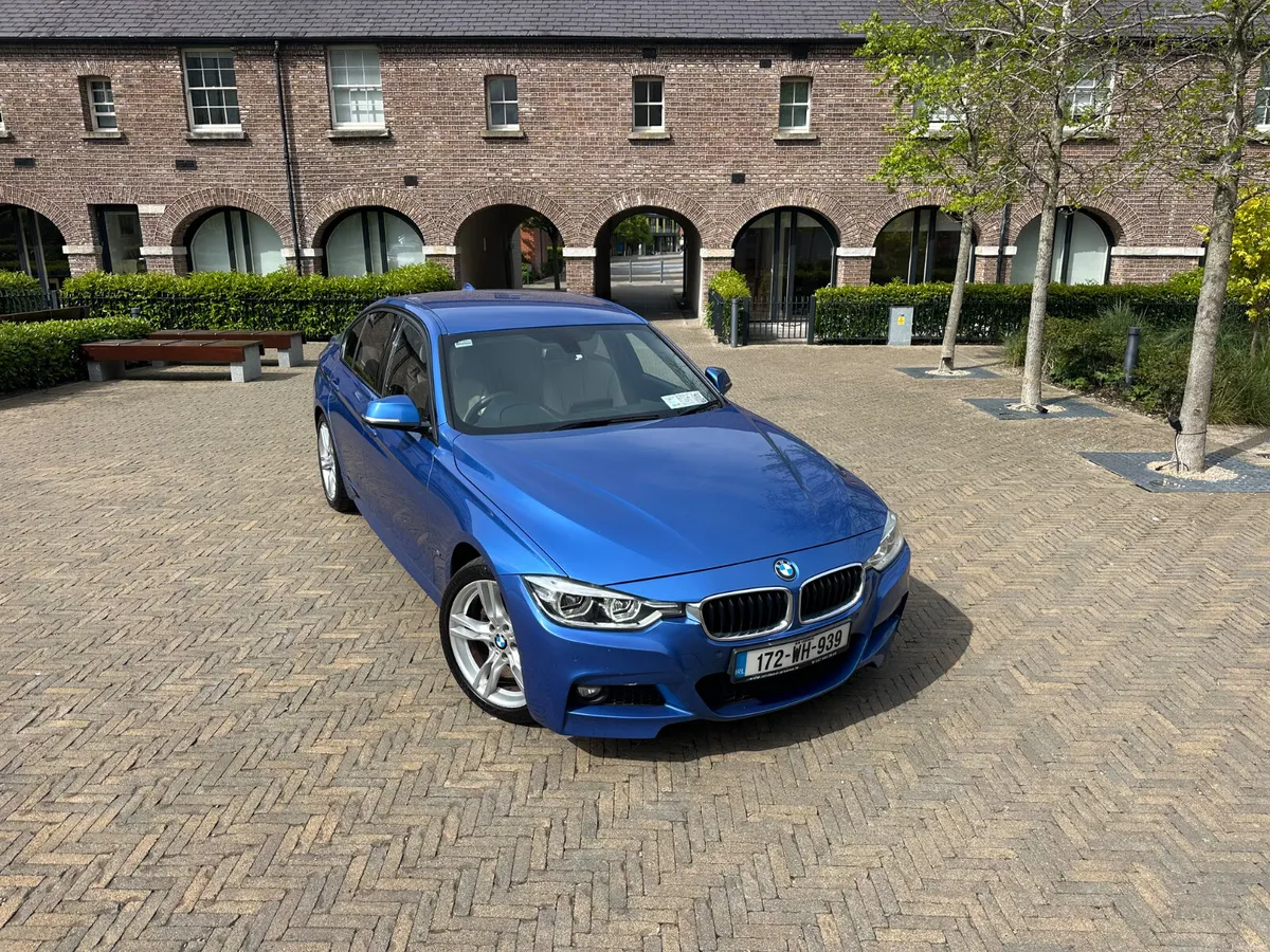 BMW 3-Series 2017 330e - Image 2