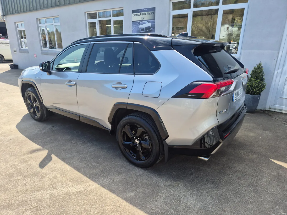 Toyota RAV4 2021 Awd Sport - Image 2