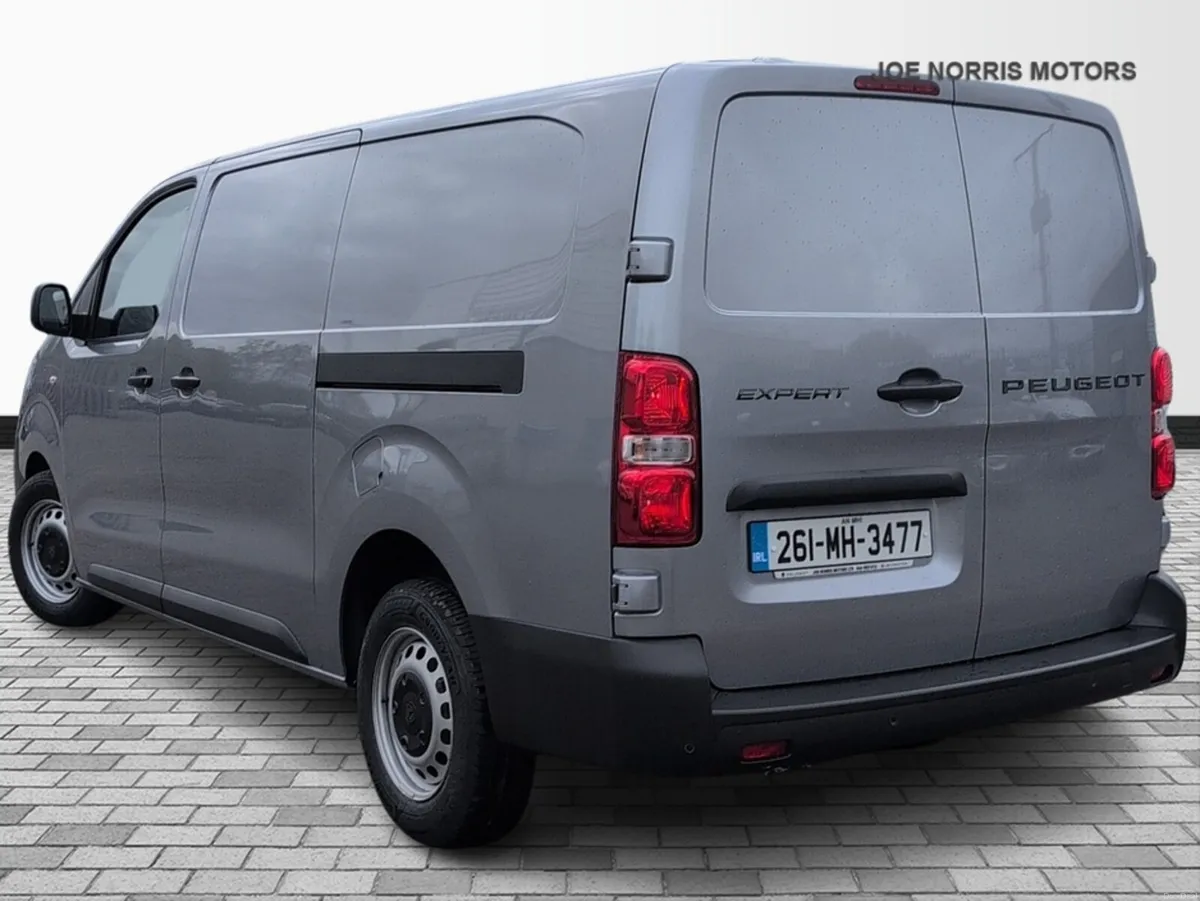 Peugeot Expert Professional Plus L2 1.5 BlueHDi 12 - Image 4