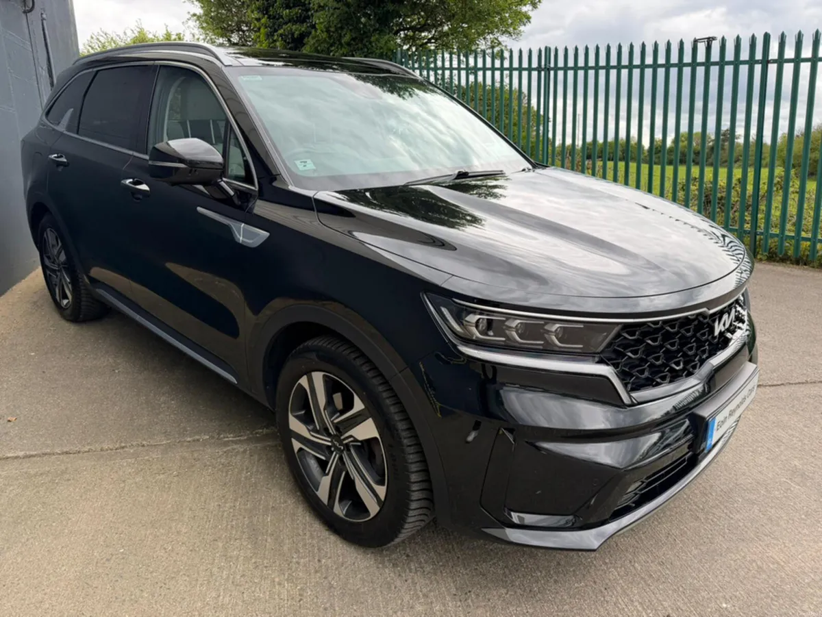 Kia Sorento 221 PHEV K4 7 SEAT TOP SPEC AUTO - Image 3