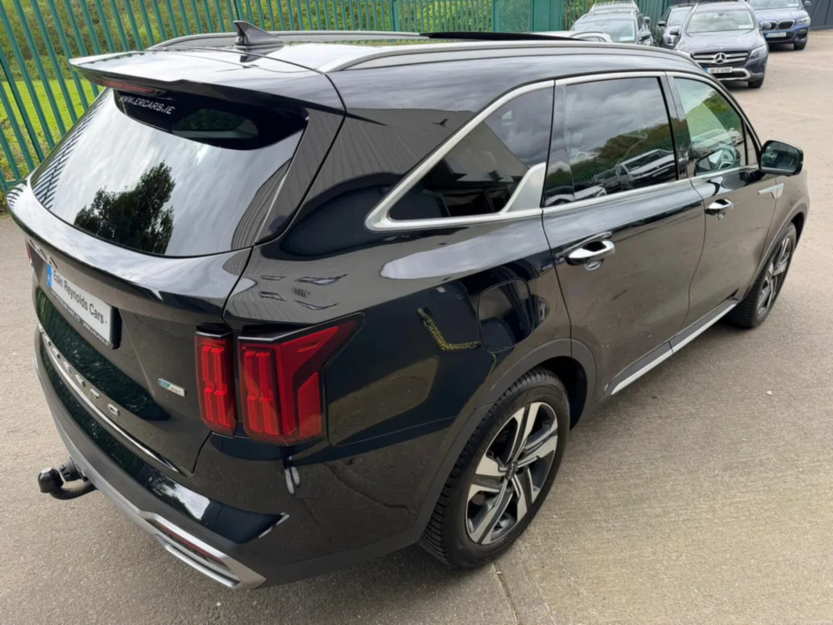 Kia Sorento 221 PHEV K4 7 SEAT TOP SPEC AUTO - Image 6