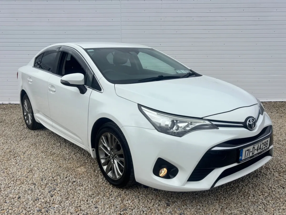 Toyota Avensis 2.0 D LUNA 4DR - Image 3