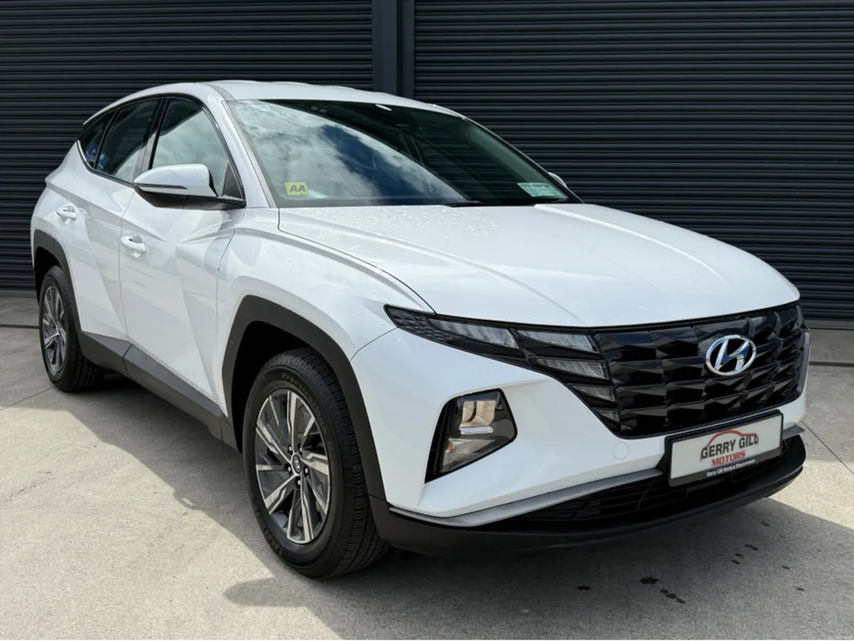 Hyundai Tucson COMFORT PLUS 5DR 1.6 DIESEL MANUAL - Image 1