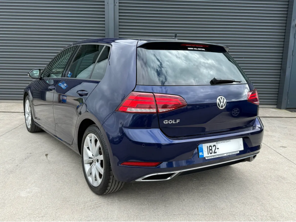 Volkswagen Golf HIGHLINE 1.6 TDI MANUAL 5SPEED 5DR - Image 4