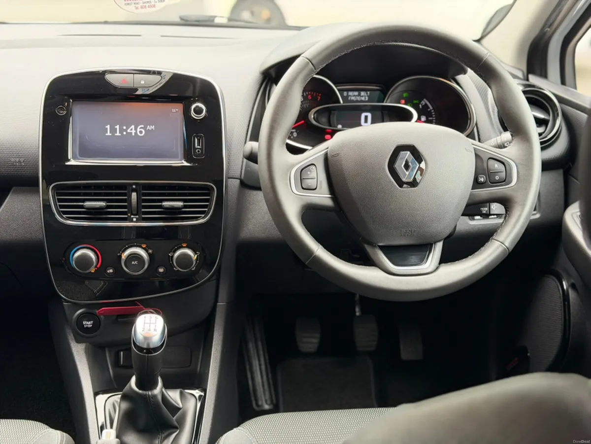 Renault Clio 1.0 DYN TCE NAV 5DR - LOW KMS - Image 4