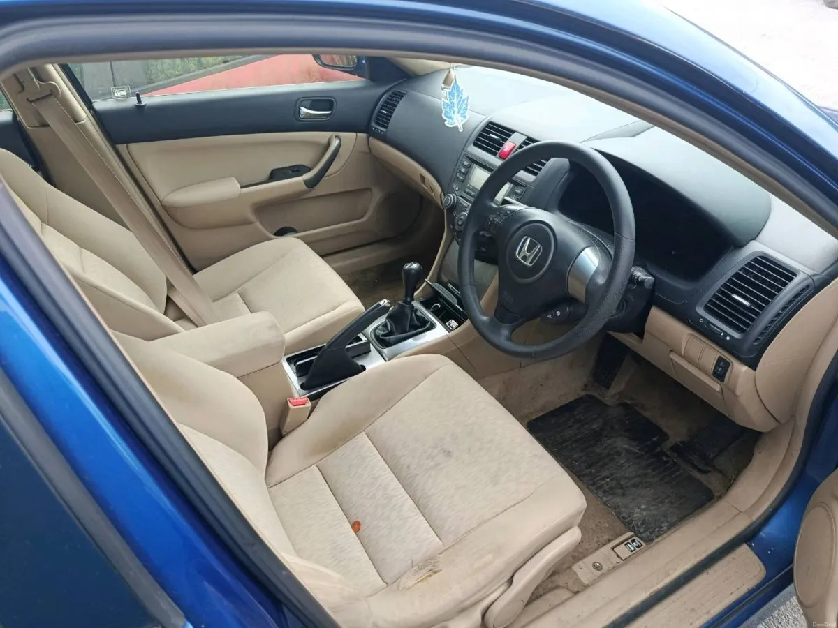 Honda accord - Image 4