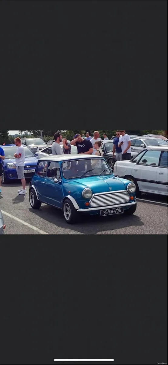 Austin mini side walk - Image 2