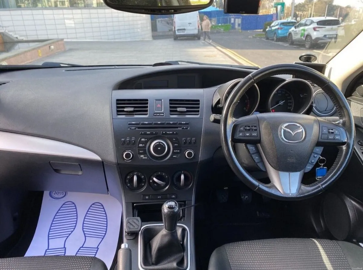 Mazda Mazda3 2013 - Image 3
