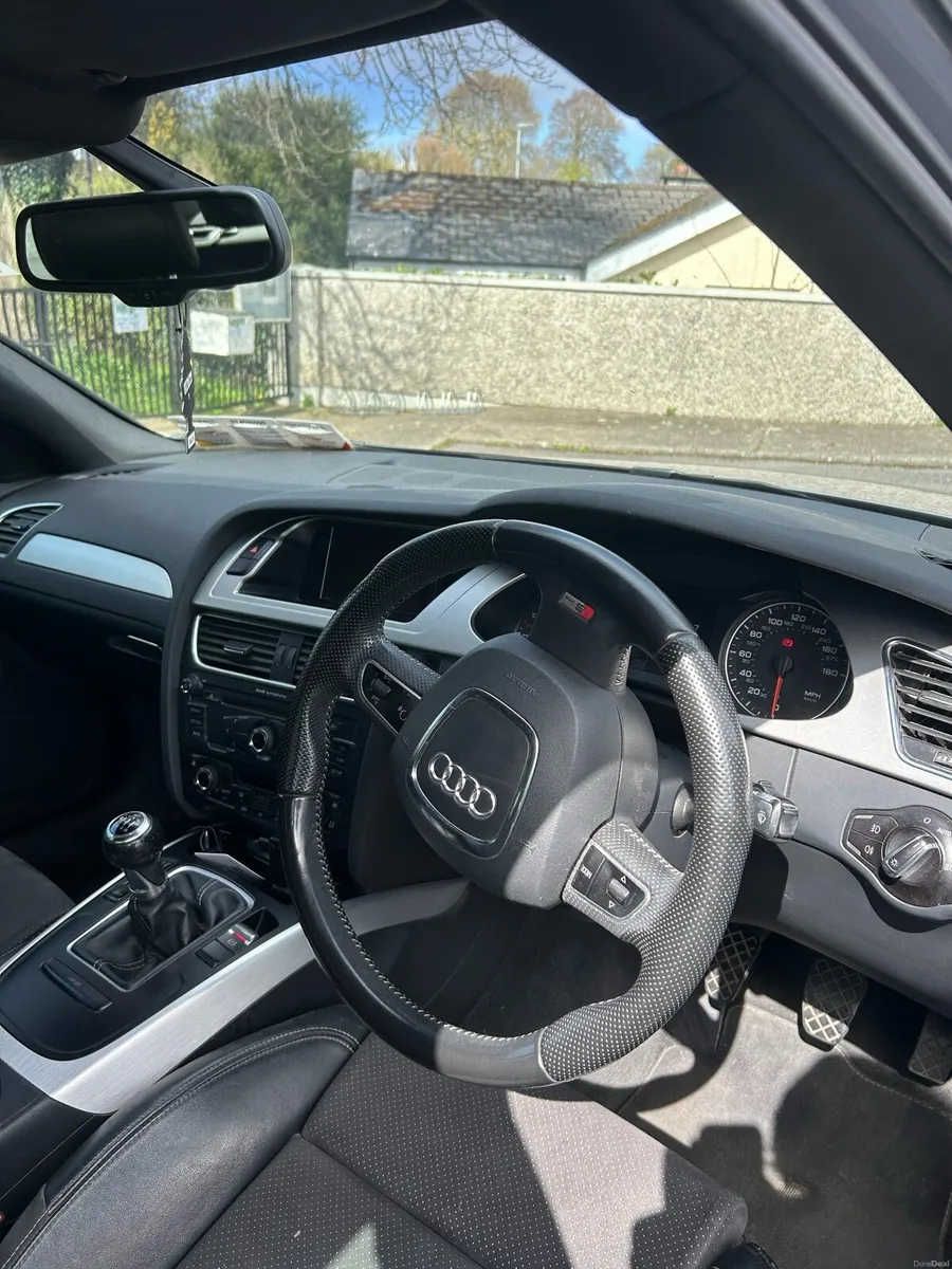 Audi A4 S-Line **LOW MILES - Image 4