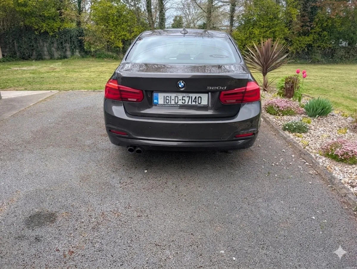 2016 BMW 320D parts only - Image 2