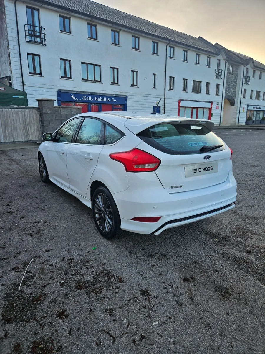 181 FORD FOCUS  1.5 TDCI - Image 4