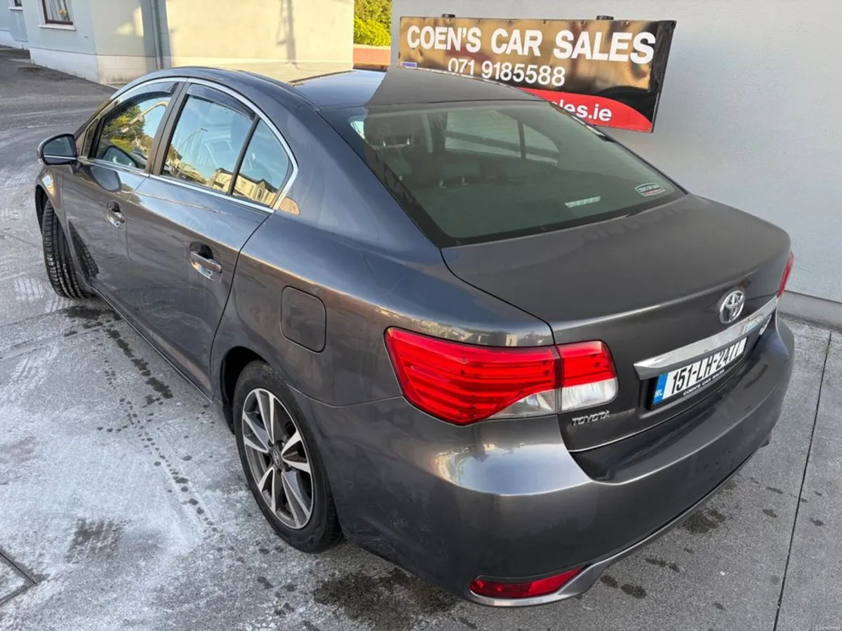 Toyota Avensis 2.0 D4D 125 Icon €8990 - Image 3