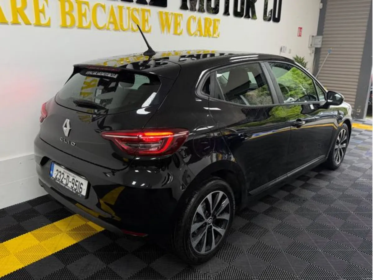 Renault Clio Equilibre 1.0 Automatic - Image 4