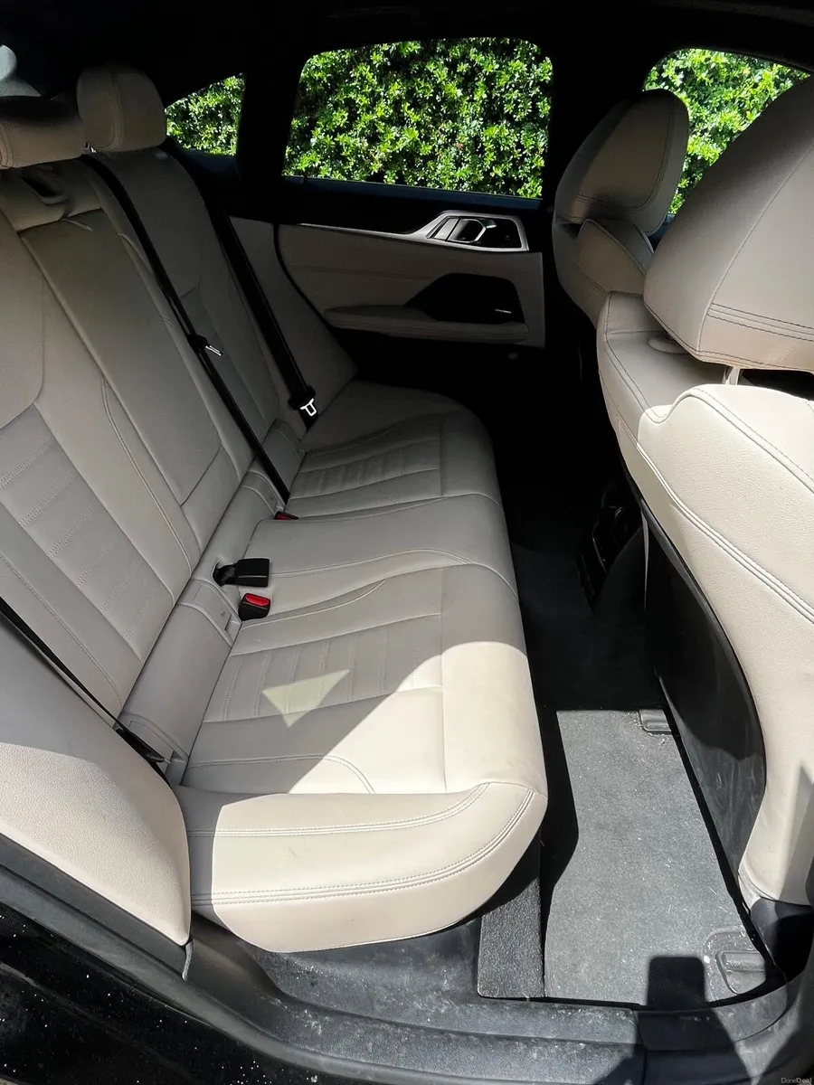 BMW i4 M50 - Image 6
