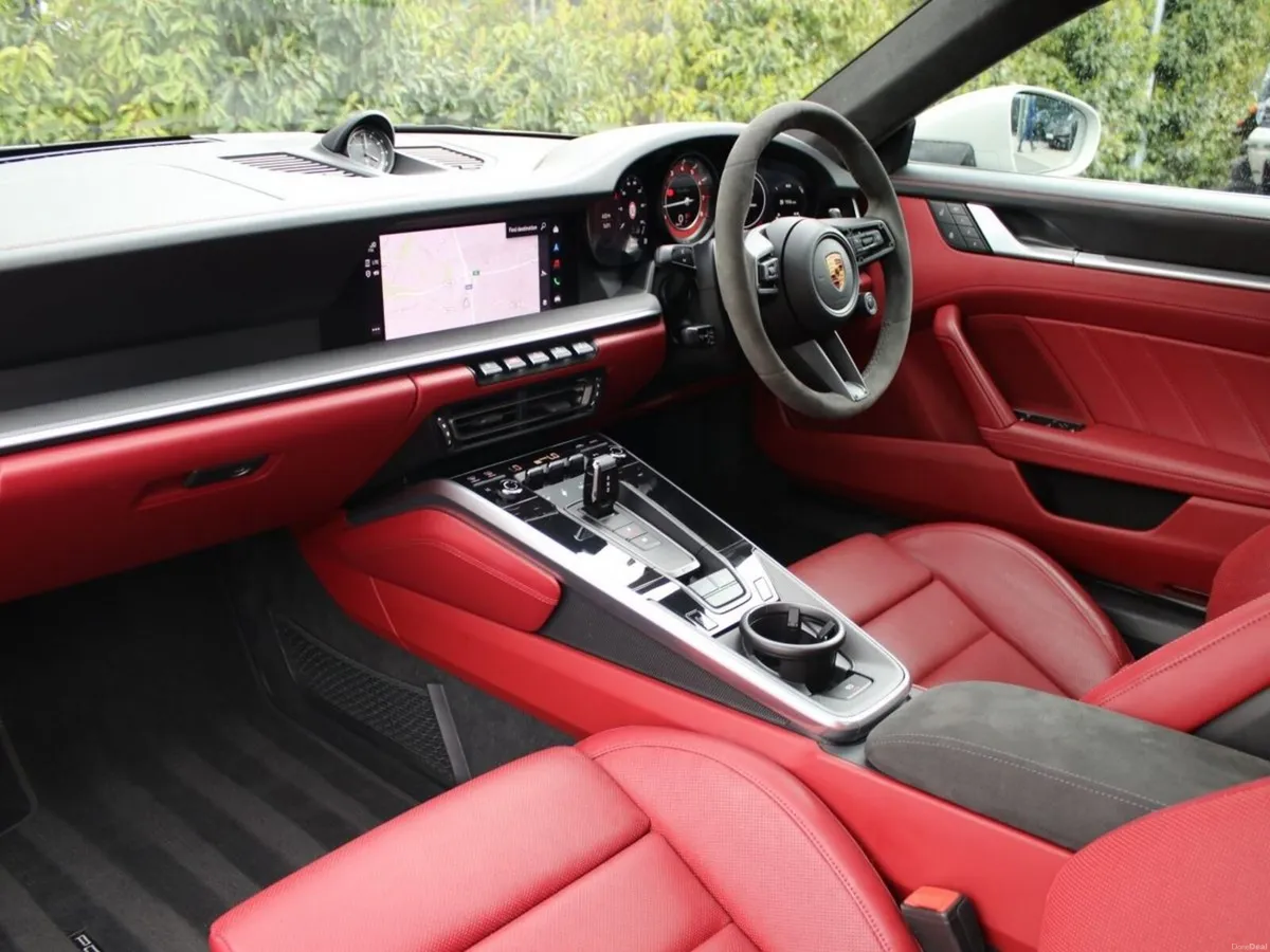 Porsche 911 Turbo - Image 5