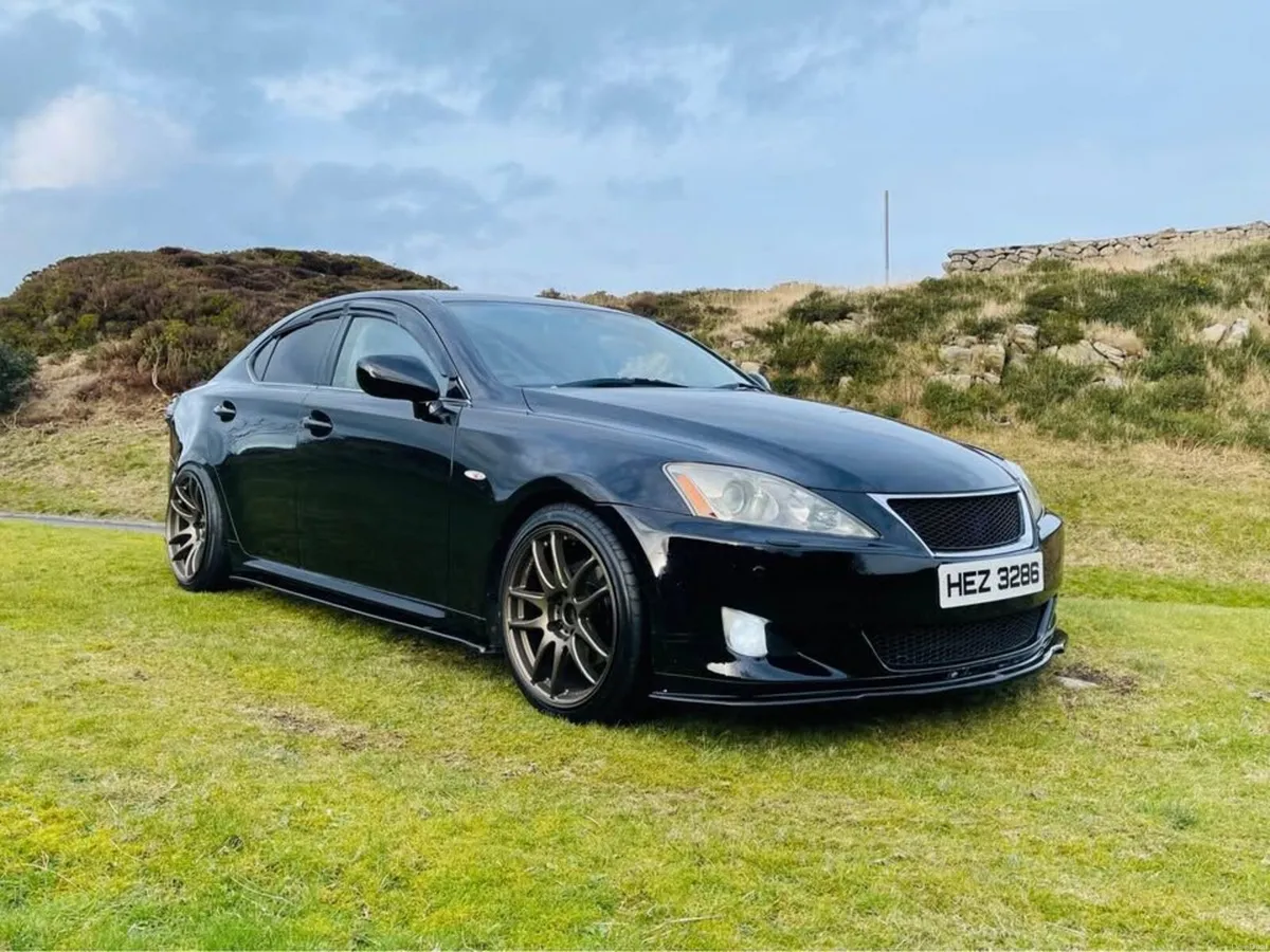 Lexus IS 2006 - Image 1