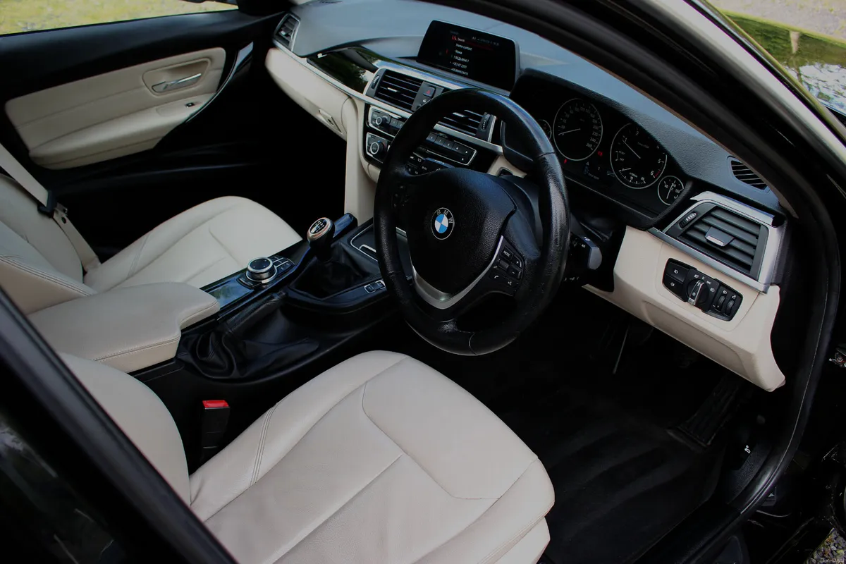 BMW 318D/1 Owner/MANUAL/ONLY 112Kms - Image 4