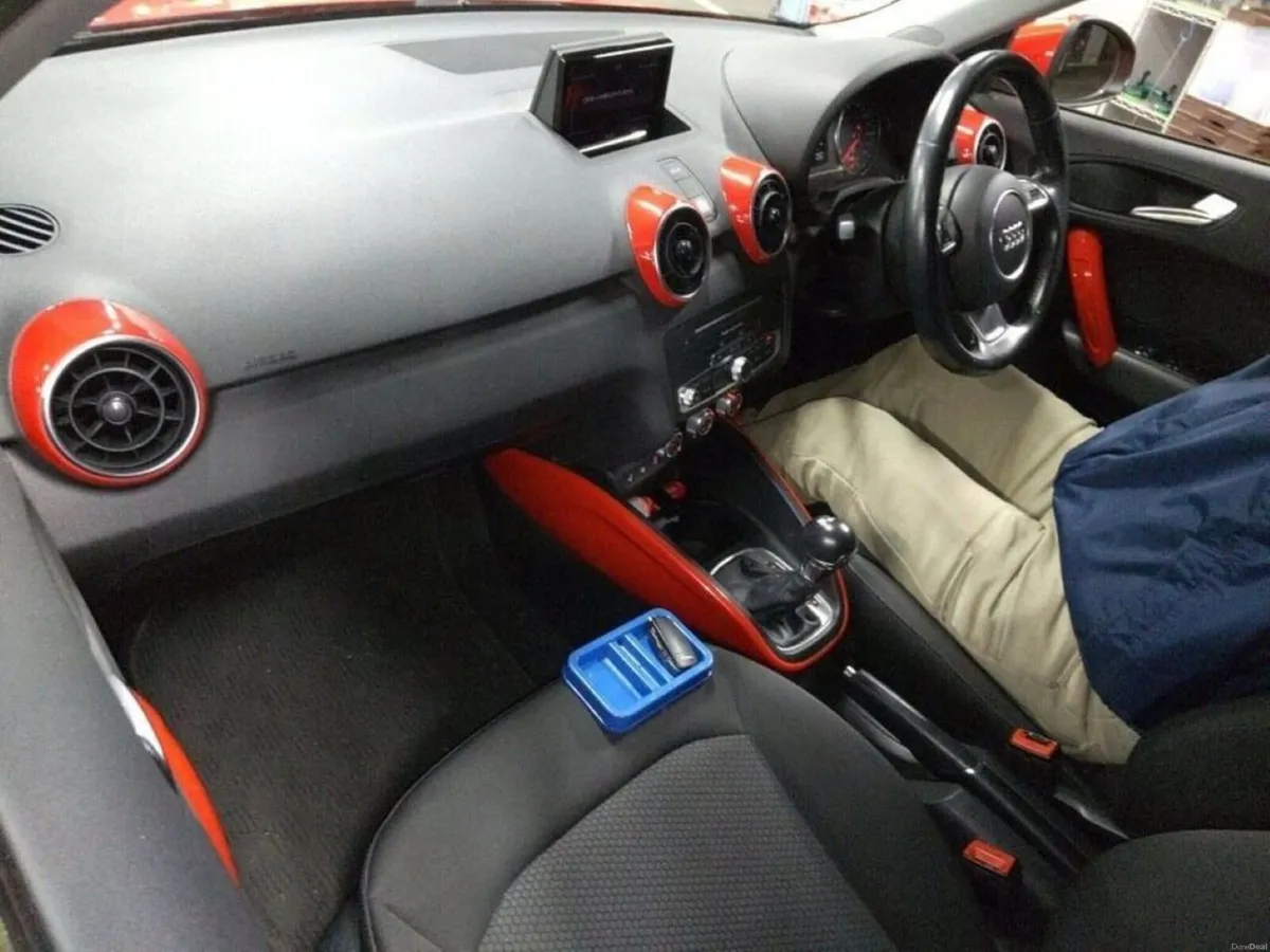 Audi A1 1.0 TSI AUTOMATIC - RED/BLACK TWO TONE - F - Image 3