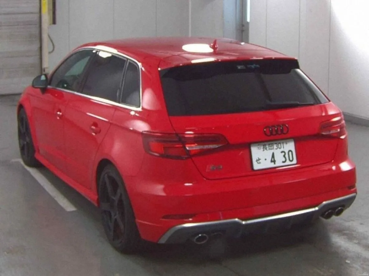 Audi S3 2.0 AUTOMATIC - UPGRADED BLACK FACTORY ALL - Image 2