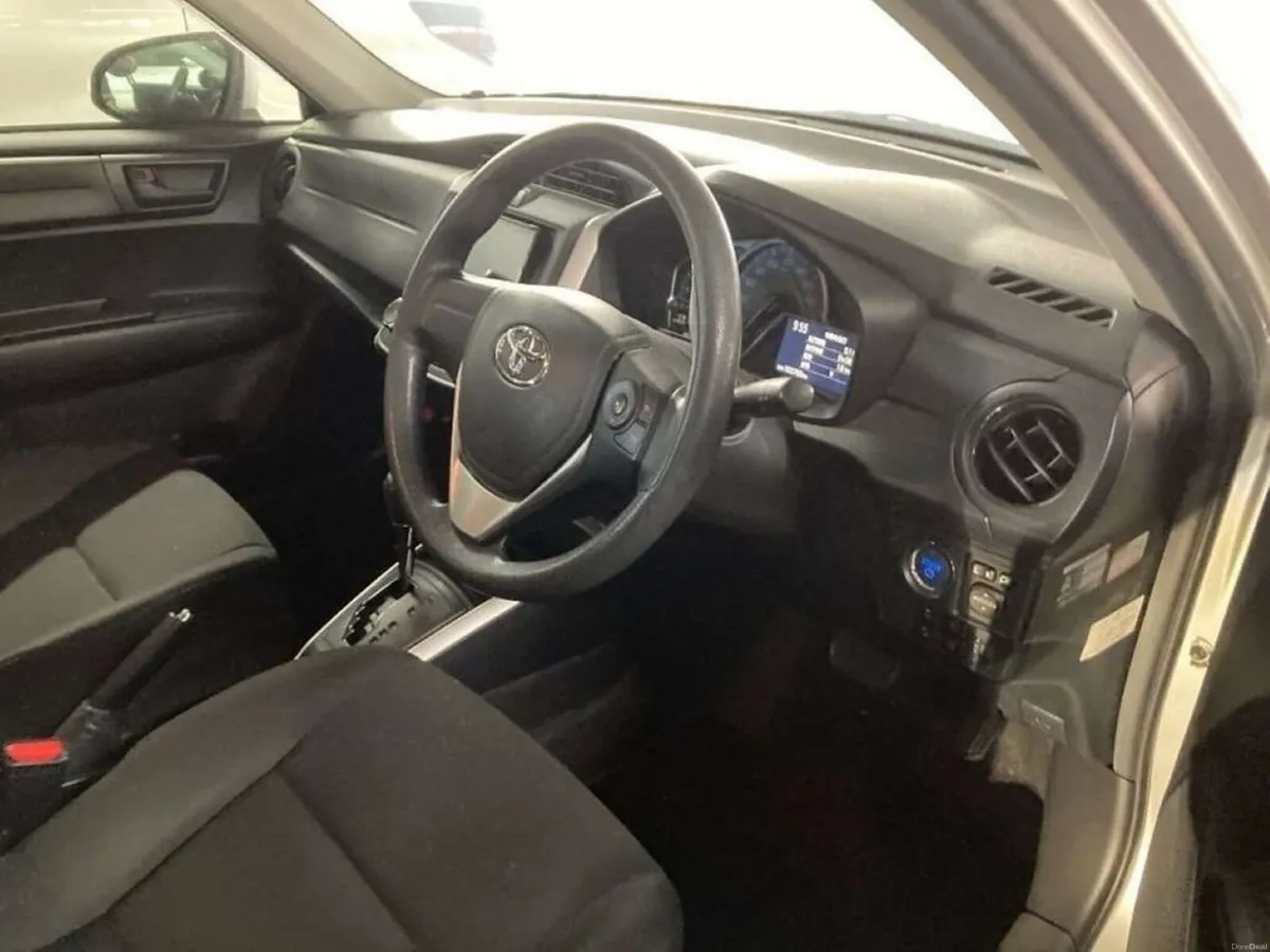 Toyota Corolla 1.5 HYBRID ESTATE - PUSH BUTTON STA - Image 3