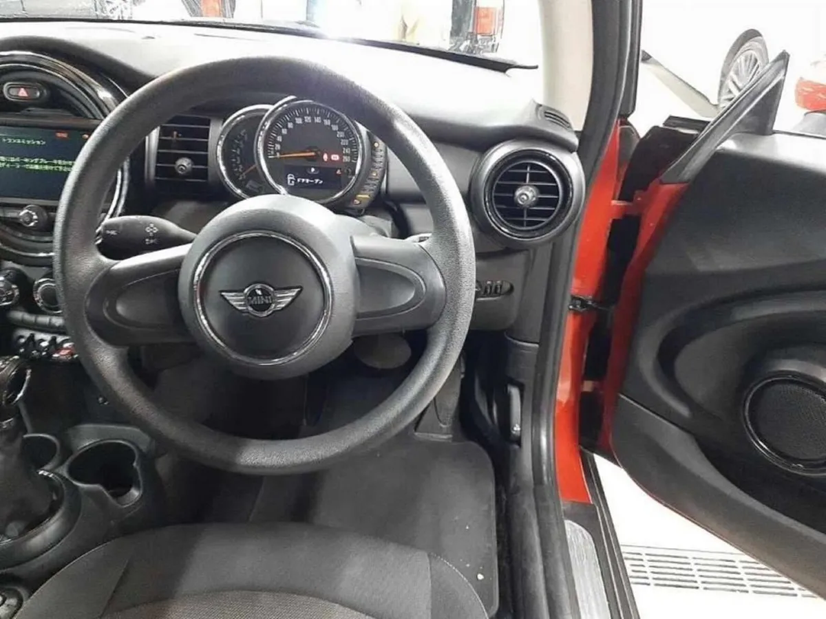 Mini One 1.2 AUTOMATIC - REAR CAMERA - Image 3