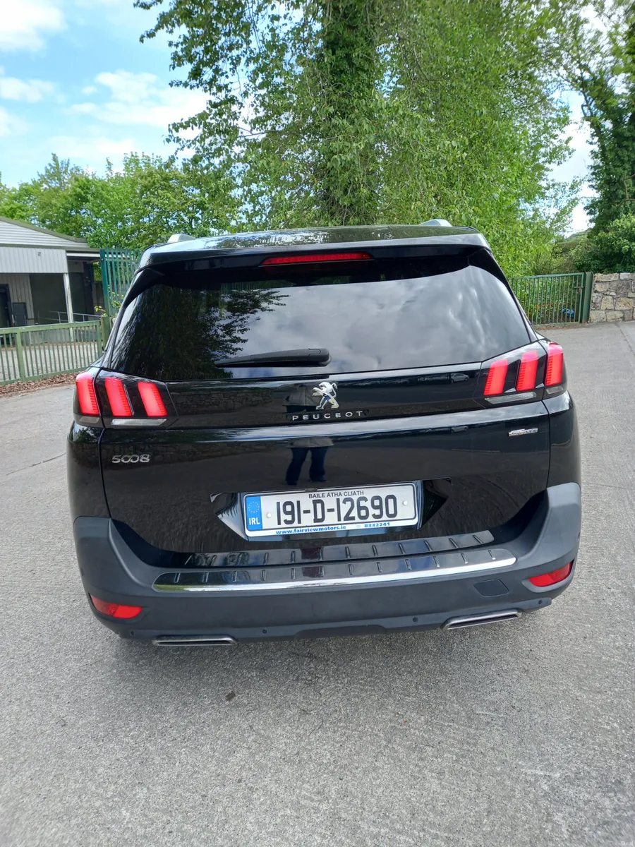 2019 Peugeot 5008 7 Seats 1.5 Diesel - Image 2