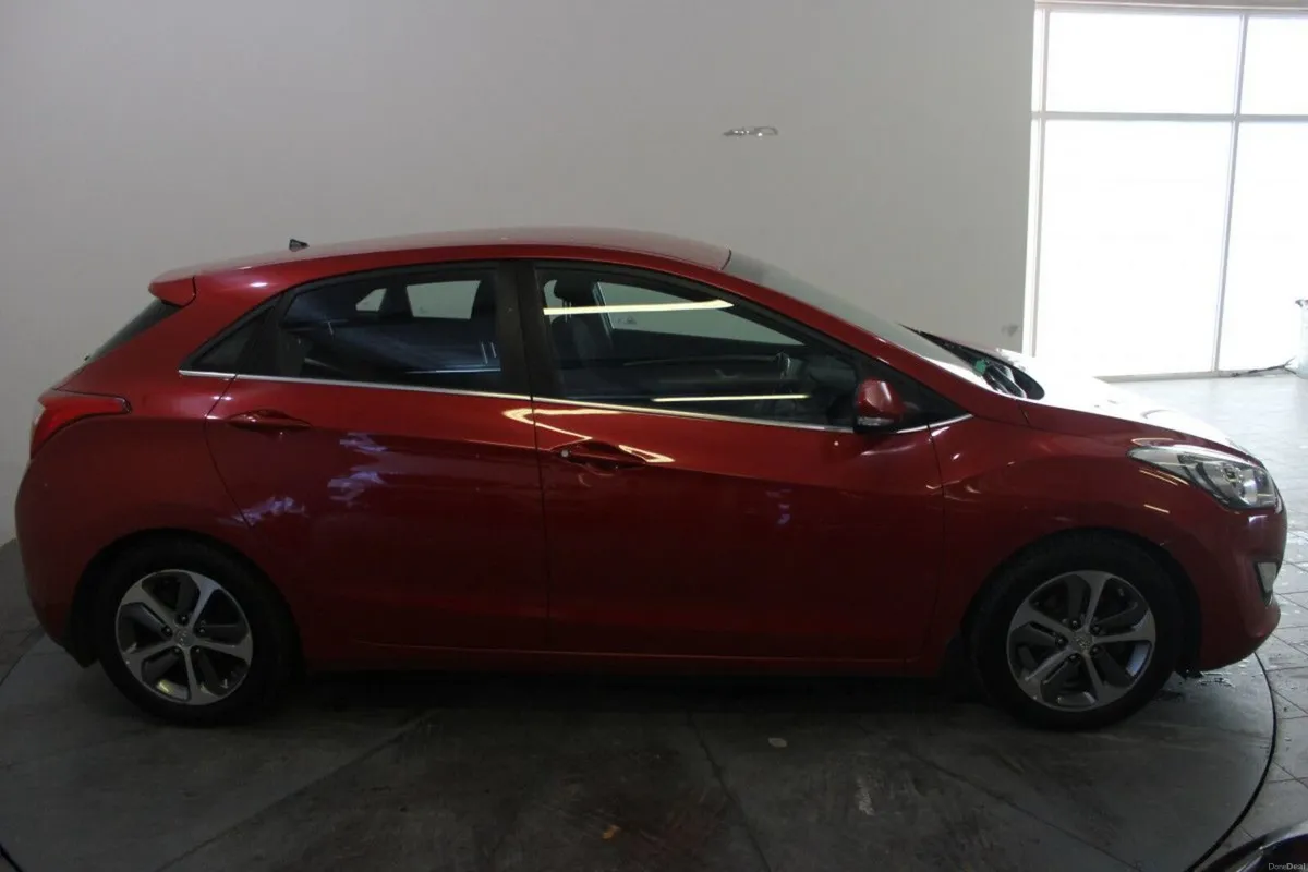Hyundai i30 1.6 Diesel Deluxe - TENDER 34 - Image 4