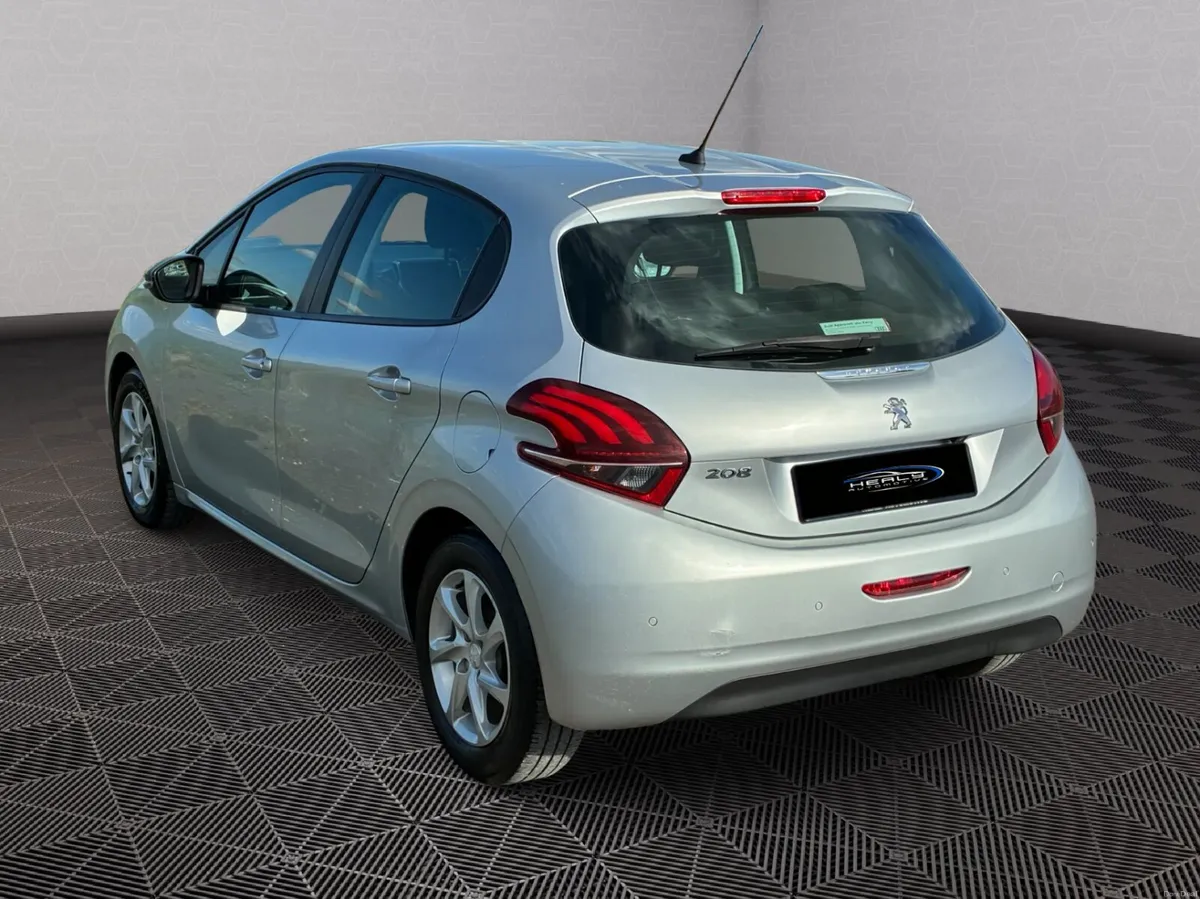 PEUGEOT 208 ACTIVE 1.2 *NCT 02-28* - Image 4