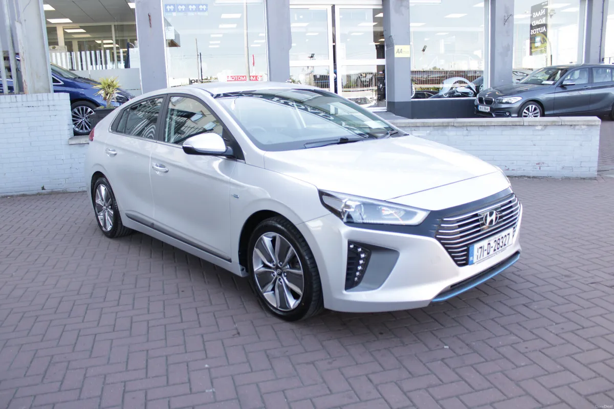 2017 HYUNDIA IONIQ 1.6 HYBRID 5DR AUTO HATCHBACK - Image 1