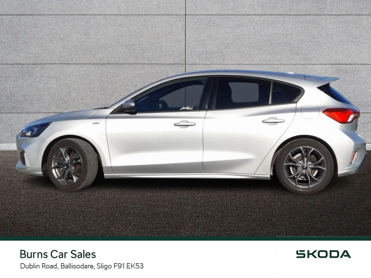 Ford Focus 1.5 TDCi 120PS ST-Line - Image 6