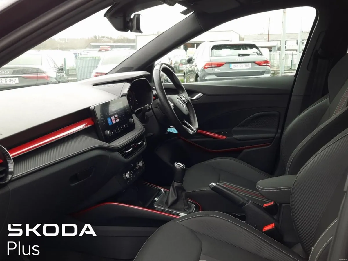 Skoda Fabia 1.0 TSI 95HP MONTE CARLO - Image 4